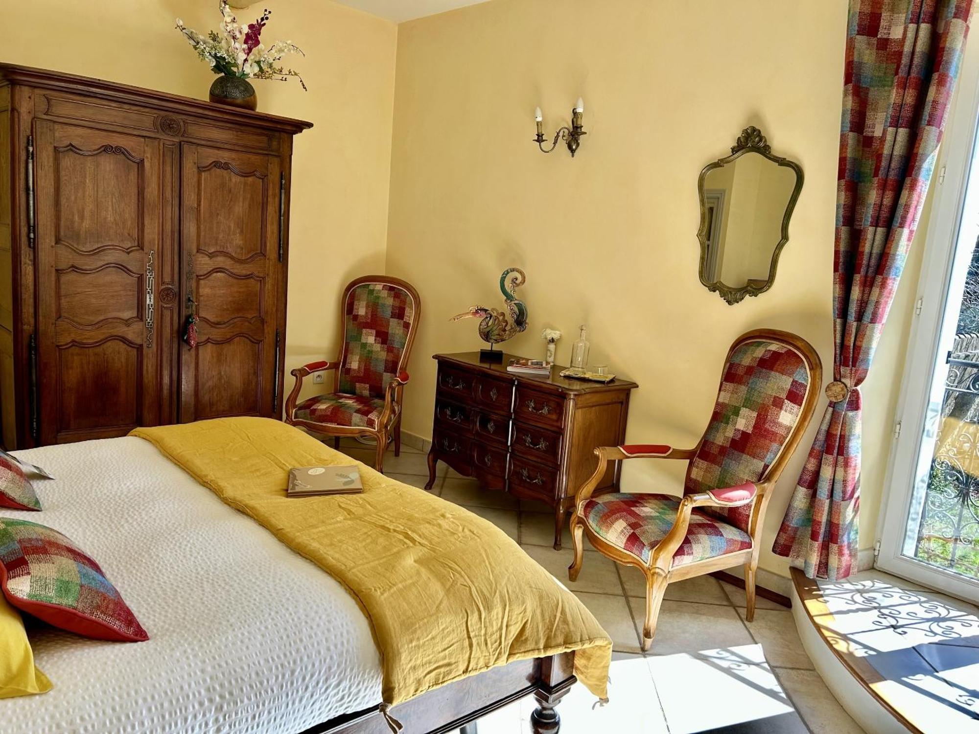 Fontaine Des Magnarelles Hotel Althen-des-Paluds Bilik gambar